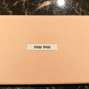 Miumiu wallet box